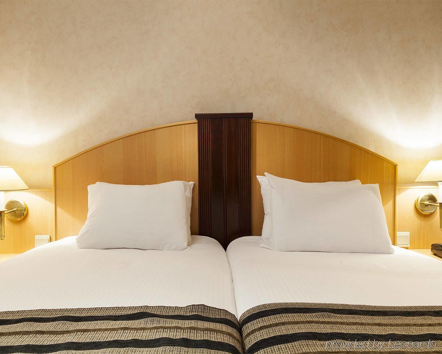 B&B Hotel Brétigny-sur-Orge Εξωτερικό φωτογραφία
