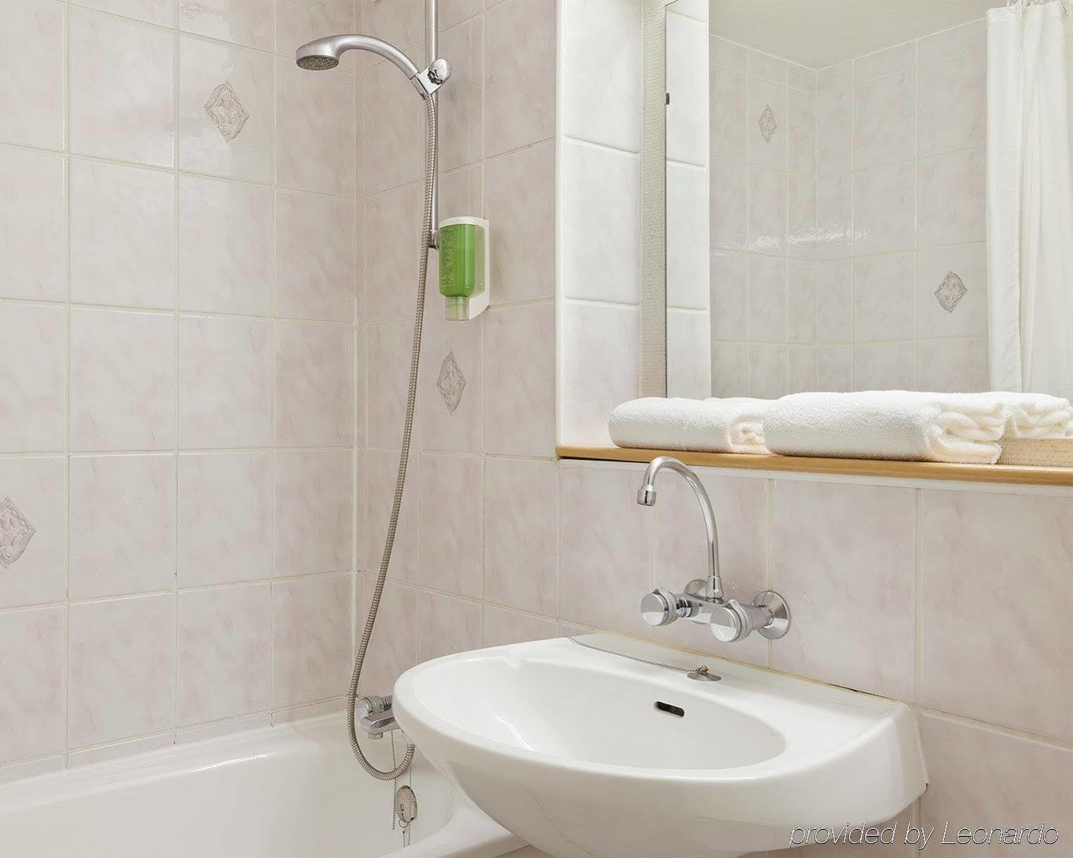 B&B Hotel Brétigny-sur-Orge Εξωτερικό φωτογραφία