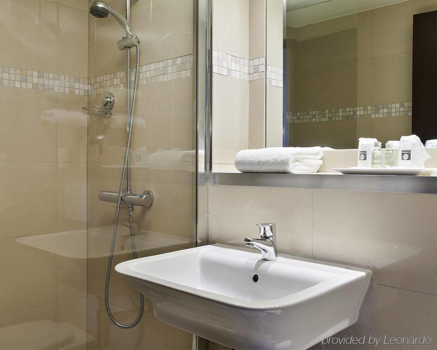 B&B Hotel Brétigny-sur-Orge Εξωτερικό φωτογραφία